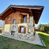 VILLA SINGOLA A QUART