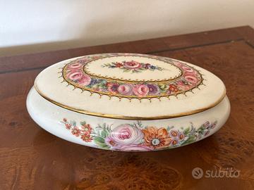 Scatola portagioie vintage porcellana di Limoges