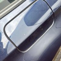 Sportello serbatoio carburante BMW 320 anno 2012 s