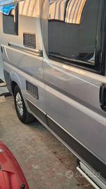 Camper Van Poessl 2 Twin allestimento PLUS