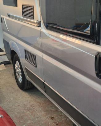 Camper Van Poessl 2 Twin allestimento PLUS
