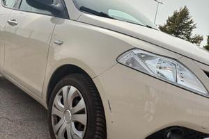 Lancia  Ypsilon