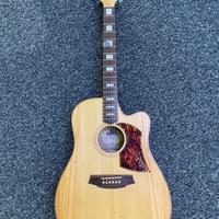 Chitarra acustica Cloe Clark