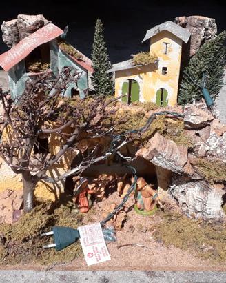 Capanne presepe e articoli natalizi