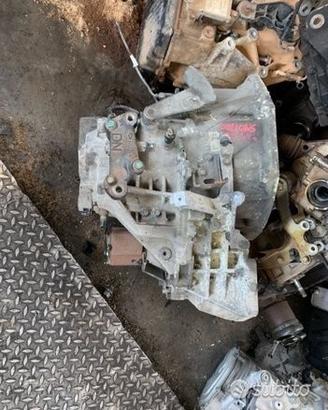 Cambio Renault koleos 4x4 2.0Manuale 2010