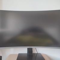 Display Samsung 32' FullHD curvo