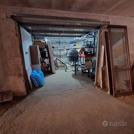 Box / Garage di 19 m² a Mercato San Severino