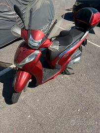 Honda SH 300