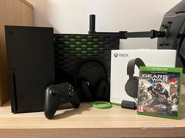 Xbox Series X (in garanzia) + Gioco + Accessori