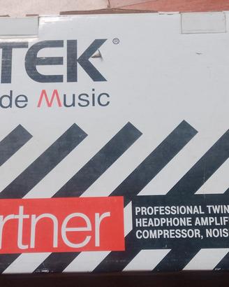 Etek Partner (amplificatore cuffie)