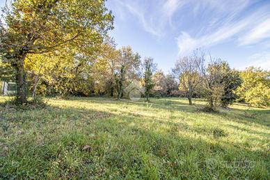 TER. RESIDENZIALE A CASPERIA