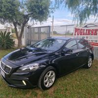 VOLVO V40 Cross Country D2 1.6 Momentum