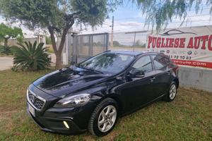 VOLVO V40 Cross Country D2 1.6 Momentum
