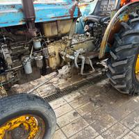 Landini R 5000 con muletto