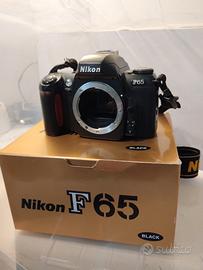 Nikon F65 a rullino 35mm