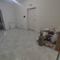 3 vani mugnano con terrazzo zona clinica dei fiori