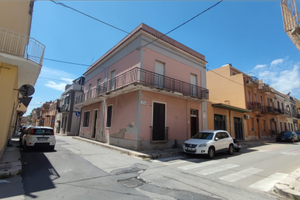 Corso G. D'agata- 124mq, con ampio TERRAZZO  105mq