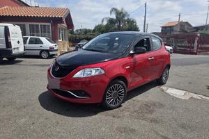 lancia y 2016
