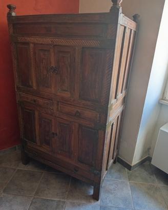 Mobile (Credenza) antica originale del India