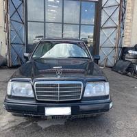 Ricambi Mercedes-Benz E250 W124 diesel del 1996