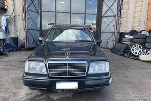 Ricambi Mercedes-Benz E250 W124 diesel del 1996
