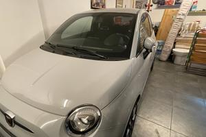 Abarth 595 anno 2021 11 mila km