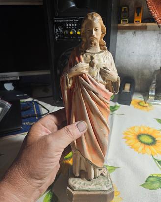 statua 
