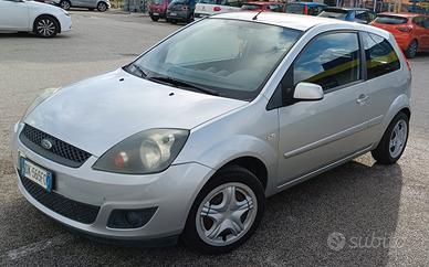 FORD Fiesta 1.4 TDCi - Uniproprietario - 