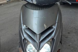Aprilia Leonardo 125 