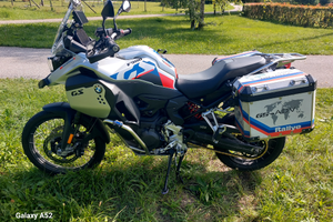 Bmwgs900f