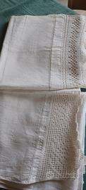 2 asciugamani lino con bordo uncinetto 