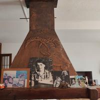 Cappa in rame con Monviso