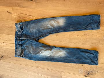 Jeans corti outlet uomo diesel