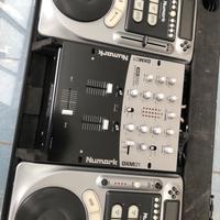 Cdj axis 8 + mixer dxm01 + case NUMARK