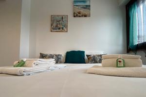 Zefiro vicino al mare lontano dalla confusione