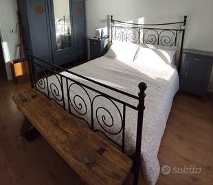 Struttura letto matrimoniale Ikea