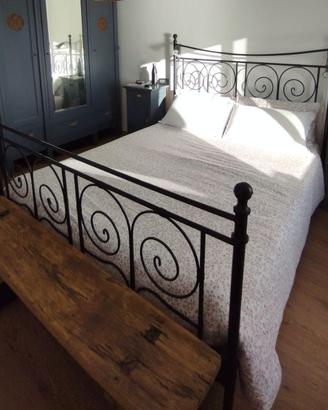 Struttura letto matrimoniale Ikea