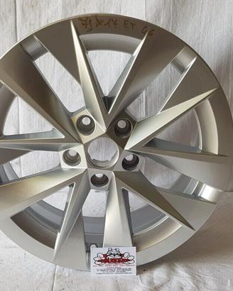 SKODA OCTAVIA CERCHIO IN LEGA 17 5E3601025 E 8Z8