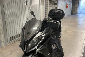 scooter Kymco 350i