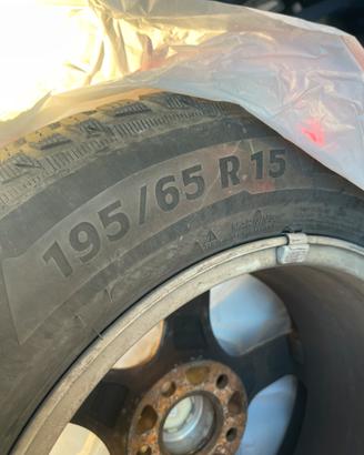 Cerchi in lega 15’’