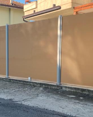 Recinto in vetro oscurante