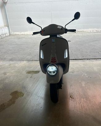 Vespa GTV 300 2024