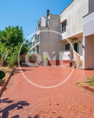 Villetta a schiera di 125 m² con più di 5 locali a