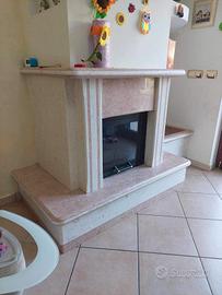 rivestimento camino in marmo