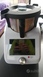 Robot cucina simile al Bimby