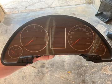Quadro strumenti Audi A4