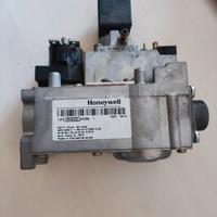 Valvola gas Honeywell VR4605C per caldaia  