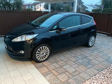 Ford Fiesta 1.2 Titanium 82 CV