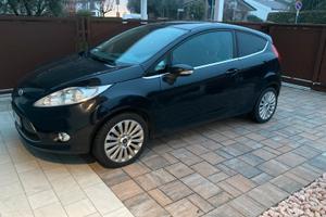Ford Fiesta 1.2 Titanium 82 CV