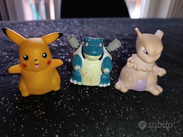Blastoise, Mewtwo, Pikachu